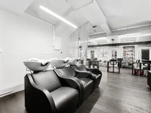 Pronájem obchodního prostoru, Praha, Školská, 150 m2