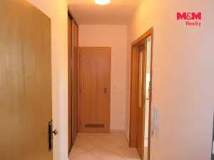 Pronájem bytu 1+kk, Praha - Libeň, Kašparovo náměstí, 28 m2