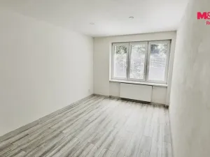Pronájem bytu 1+1, Děčín - Děčín II-Nové Město, Kamenická, 36 m2