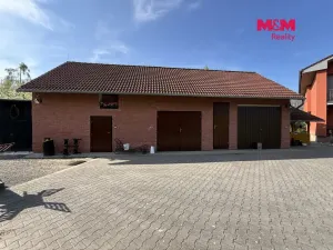 Prodej zemědělské usedlosti, Hrabyně, 214 m2