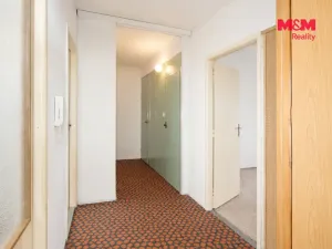 Prodej bytu 3+1, Praha - Prosek, Lovosická, 66 m2