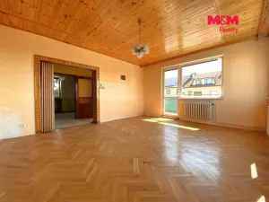 Prodej bytu 3+1, Nové Město na Moravě, Karníkova, 75 m2