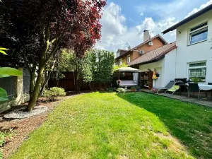 Prodej rodinného domu, Praha - Benice, Okrasná, 230 m2