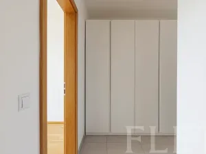 Pronájem bytu 2+kk, Praha - Holešovice, Argentinská, 52 m2