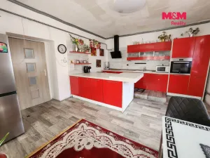 Prodej rodinného domu, Jimlín - Zeměchy, 208 m2