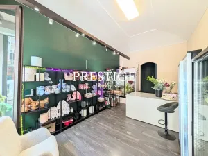 Pronájem obchodního prostoru, Praha - Žižkov, Seifertova, 34 m2