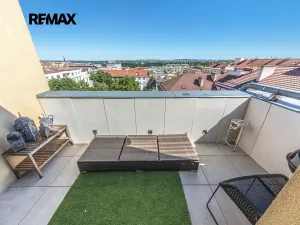 Prodej bytu 2+kk, Praha - Žižkov, Lucemburská, 80 m2