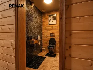 Prodej vily, Králův Dvůr, Pod Lesem, 296 m2
