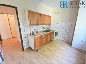 Prodej bytu 3+1, Přerov, Denisova, 60 m2