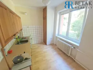 Prodej bytu 3+1, Přerov, Denisova, 60 m2
