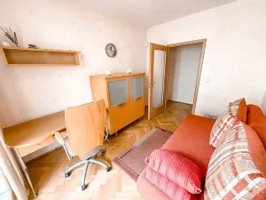 Pronájem bytu 4+kk, Praha - Žižkov, V kapslovně, 101 m2