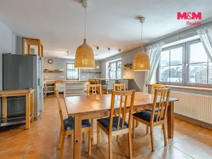 Prodej rodinného domu, Deštné v Orlických horách, 400 m2