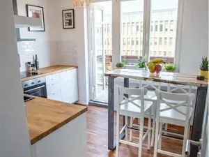 Pronájem bytu 2+kk, Praha - Karlín, Pobřežní, 56 m2