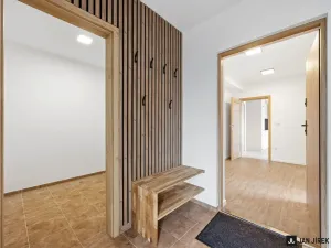 Pronájem bytu 3+kk, Pardubice - Zelené Předměstí, Čacké, 69 m2