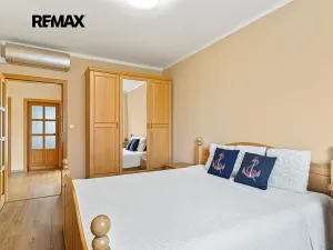 Prodej rodinného domu, Uhlířské Janovice, Ladova, 186 m2