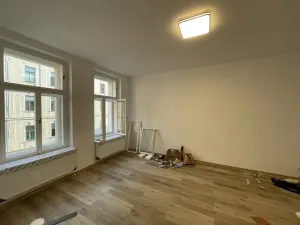 Pronájem bytu 2+1, Praha, Bořivojova, 70 m2