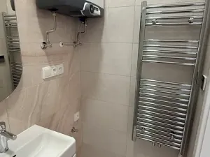 Pronájem bytu 1+kk, Praha - Žižkov, Seifertova, 25 m2