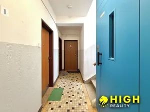 Pronájem bytu 2+1, Plzeň, Slovanská, 52 m2