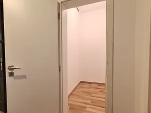 Pronájem bytu 2+1, Praha - Žižkov, Roháčova, 80 m2