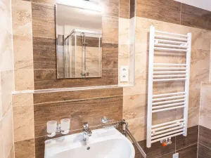 Pronájem bytu 2+kk, Praha - Hlubočepy, Fabiánové, 43 m2