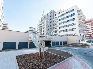Pronájem bytu 2+kk, Praha - Hlubočepy, Fabiánové, 43 m2