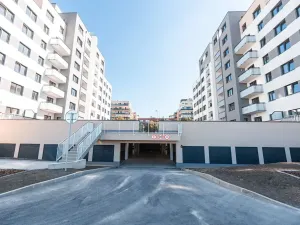 Pronájem bytu 2+kk, Praha - Hlubočepy, Fabiánové, 43 m2
