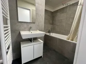 Pronájem bytu 2+kk, Praha - Záběhlice, Choceradská, 58 m2