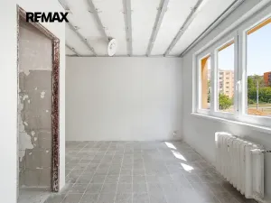 Prodej komerční nemovitosti, Plzeň, Rokycanská, 27 m2