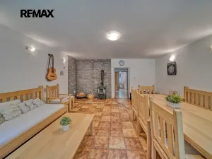 Prodej rodinného domu, Radvanice, 215 m2