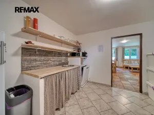 Prodej rodinného domu, Radvanice, 215 m2