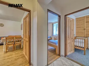 Prodej rodinného domu, Radvanice, 215 m2