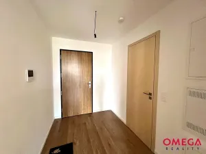 Pronájem bytu 2+kk, Praha - Dolní Chabry, Za Pískovnou, 49 m2