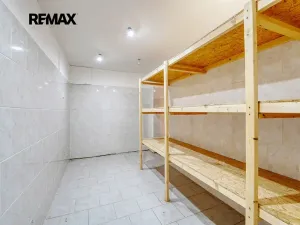 Prodej apartmánu, Všeruby, 952 m2