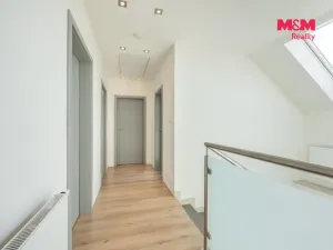 Prodej rodinného domu, Praha - Suchdol, K Roztokům, 160 m2