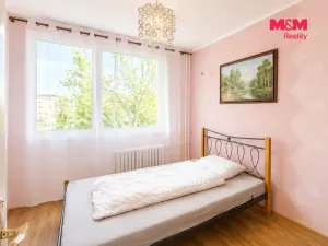 Pronájem bytu 3+1, Praha - Strašnice, Pod strání, 71 m2