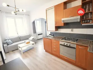 Prodej bytu 2+1, Plzeň, Politických vězňů, 56 m2