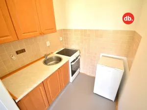 Pronájem bytu 1+1, Toužim, Farní, 40 m2