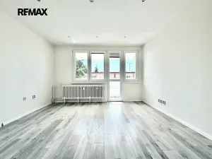 Prodej bytu 3+1, Pardubice, Prodloužená, 56 m2