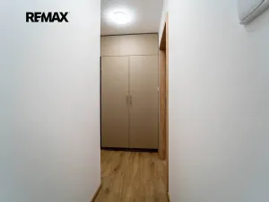 Pronájem bytu 2+kk, Kolín, Klenovecká, 44 m2