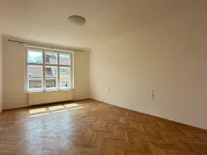 Pronájem bytu 3+1, Praha - Bubeneč, Nad Královskou oborou, 110 m2