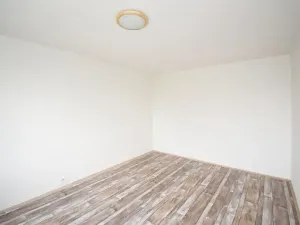Pronájem bytu 1+1, Chomutov, Dřínovská, 35 m2