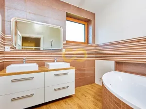 Pronájem rodinného domu, Kunice, 296 m2