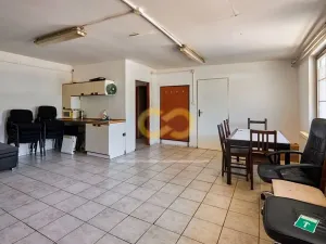Prodej výrobních prostor, Háje, 6412 m2