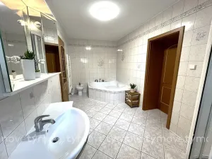 Prodej rodinného domu, Přelouč, Okružní, 370 m2