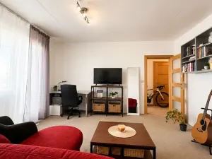 Pronájem bytu 3+1, Brno, Bzenecká, 77 m2