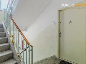 Prodej bytu 2+1, Praha - Bubeneč, Ve struhách, 48 m2