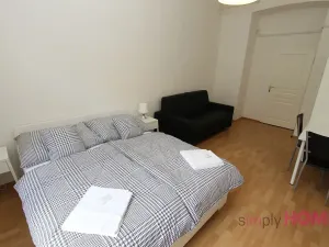 Pronájem bytu 2+1, Praha - Žižkov, Husitská, 63 m2