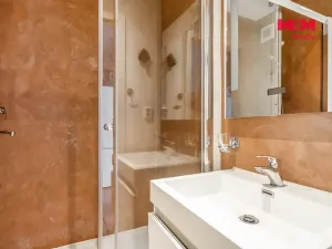 Prodej bytu 1+1, Česká Lípa, Vladimirská, 41 m2