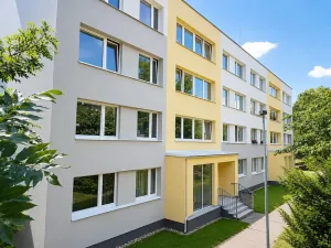 Prodej bytu 3+1, Praha - Motol, Hennerova, 80 m2