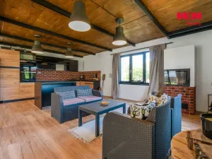 Prodej rodinného domu, Králův Dvůr - Křižatky, 156 m2